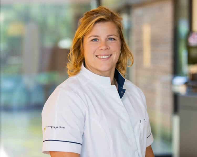 Henrieke van Herwijnen, physician assistant in opleiding Instituut Verbeeten